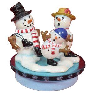 Meet the Flakes Y205 Juniors on Thin Ice Candle Topper with box 2002
